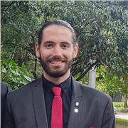 Profesor de cálculo para estudiantes universitarios